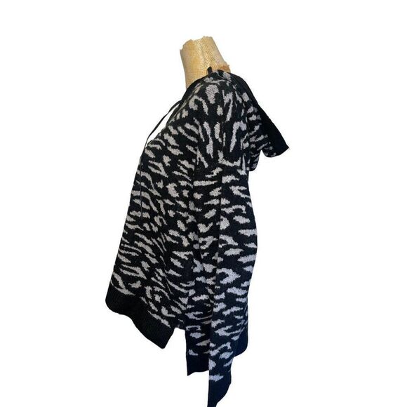 Rock Republic Hooded V-Neck Animal Leopard Print Sweater Size XL - Picture 9 of 15